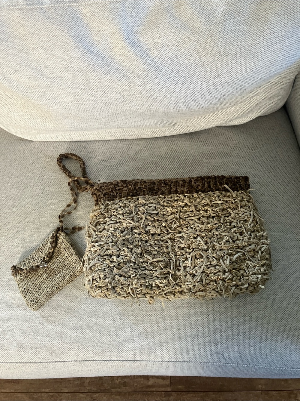 NWT Handmade Boho Embroidered Woven Raffia Clutch Bag in Natural Brown